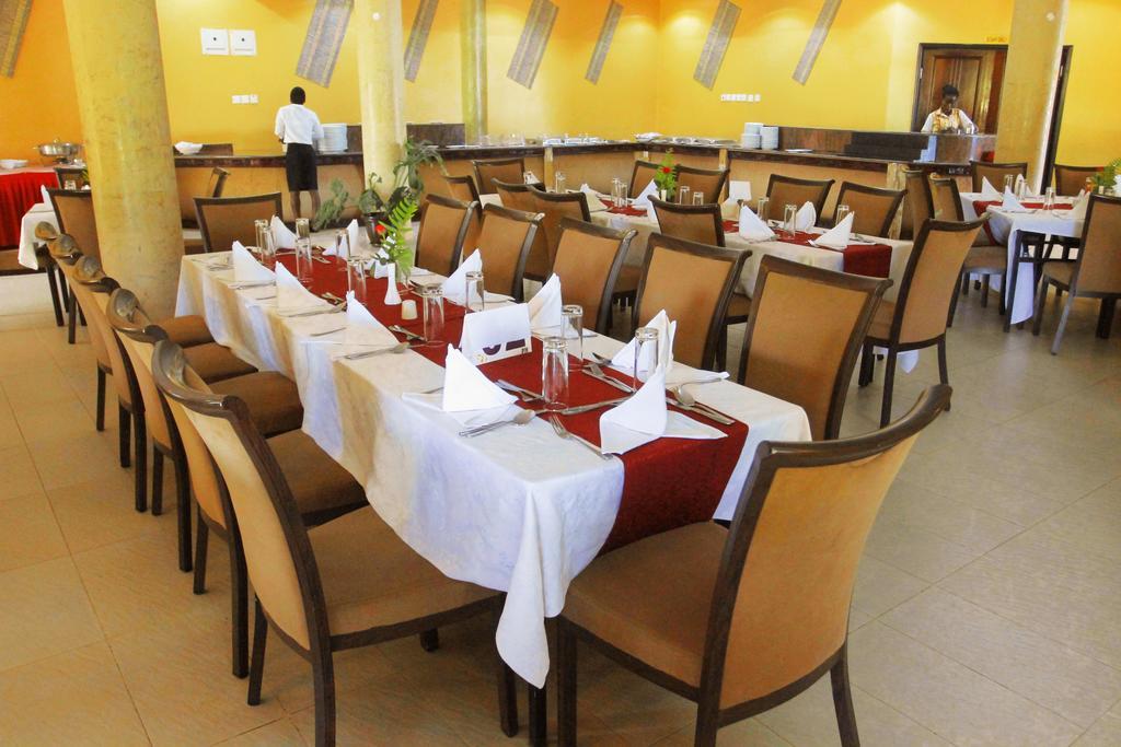 Royal Suites Kampala Exterior photo